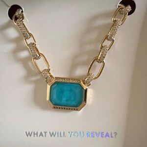 Elegant Gold Necklace with Blue Accent